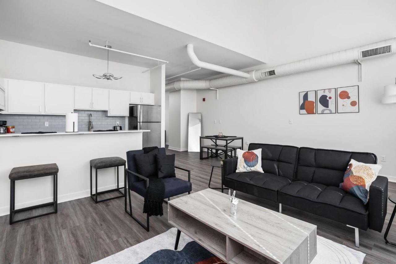 2Br 2Ba In The Block Apartment By Cozysuites Indianapolis Ngoại thất bức ảnh